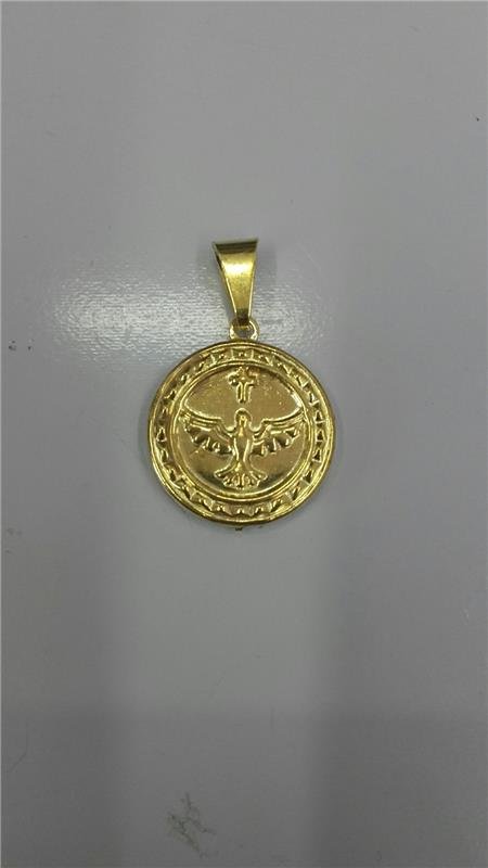 ANEL FOLHEADO A OURO VAZADO COM UM FILETE CRAVEJADO