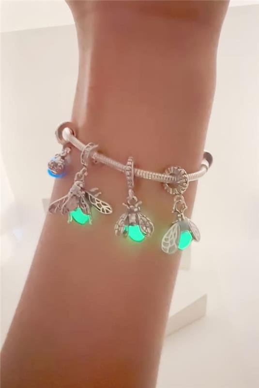 PINGENTE CHARM ABELHA AZUL PRATA 925