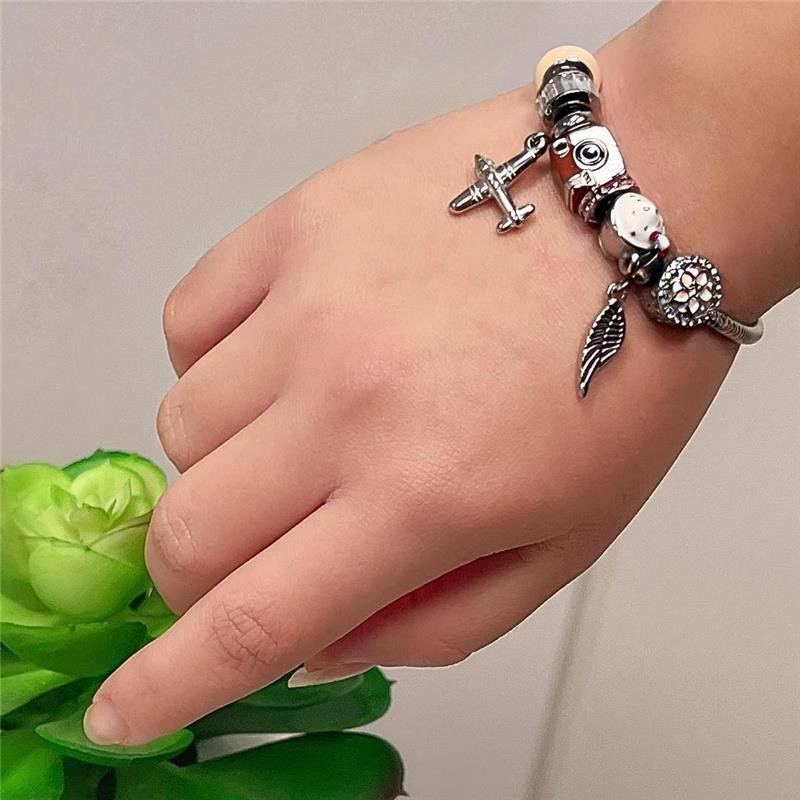 PINGENTE CHARM TRAVA AÇO INOX