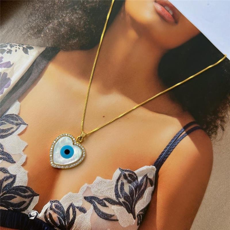 COLAR CORAÇÃO OLHO GREGO CRAVEJADO FOLHEADO OURO