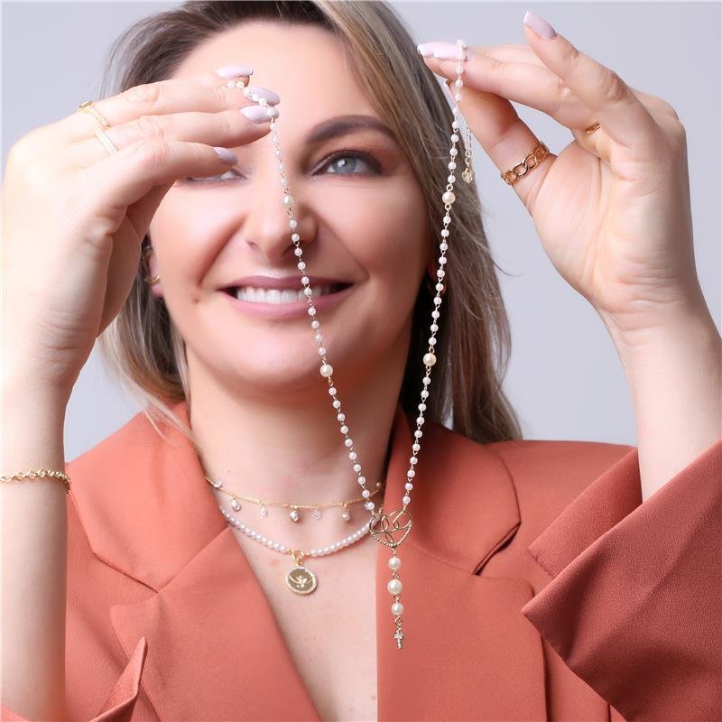 COLAR PÉROLA 3/5MM COM CORAÇÃO FÉ E CRUZ CRAVEJADA FOLHEADO OURO