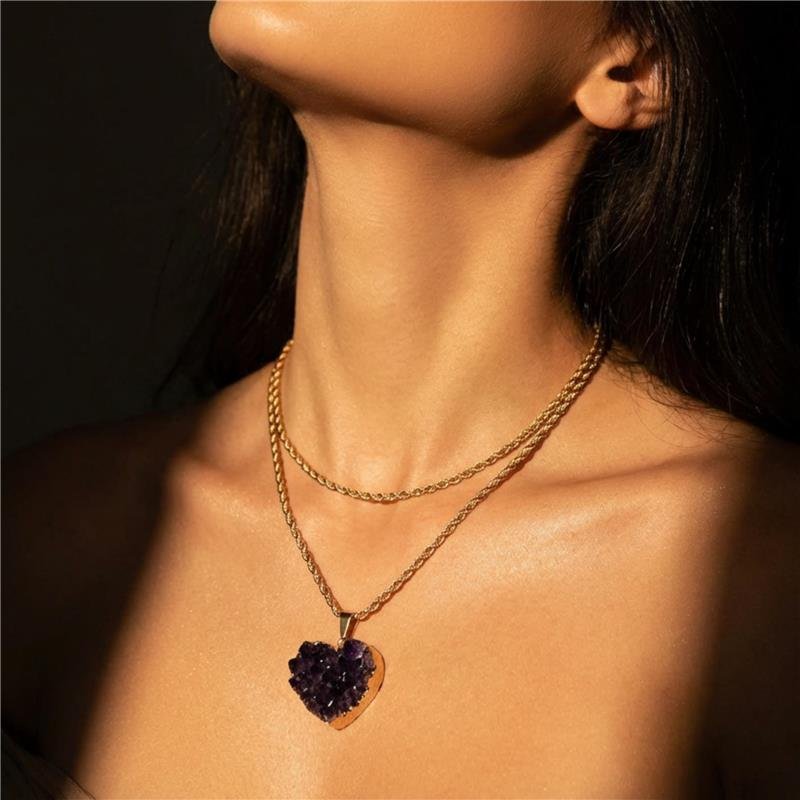 GARGANTILHA DRUSA CORAÇÃO BANHADO OURO