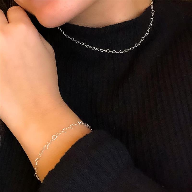 PULSEIRA CORAÇÕES PRATA 925