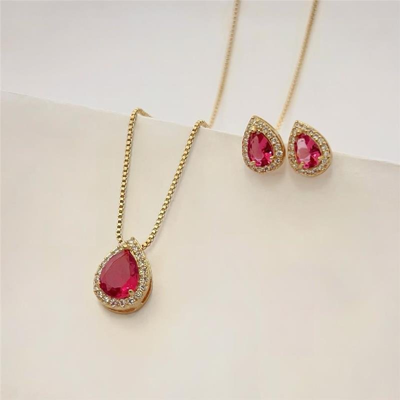 CONJUNTO GOTINHA BANHADO OURO