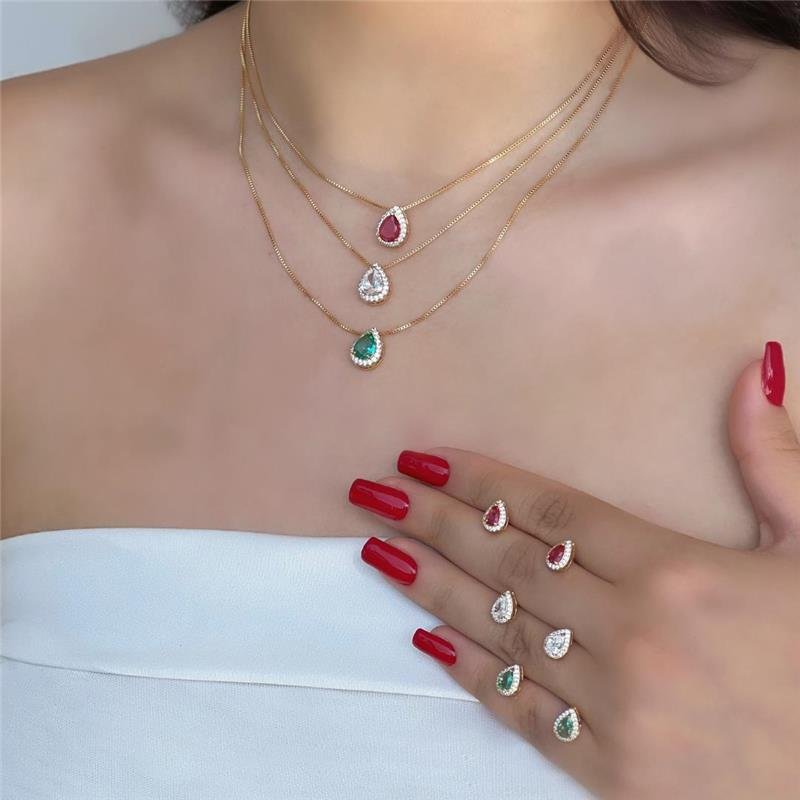 CONJUNTO GOTINHA BANHADO OURO