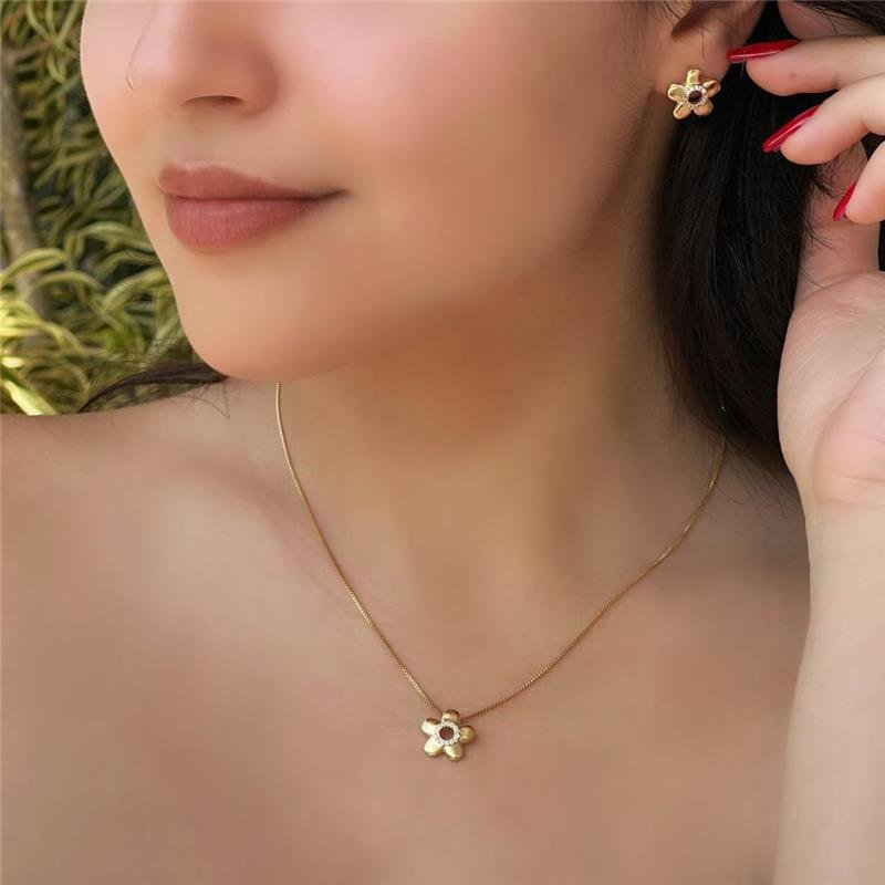CONJUNTO FLOR BANHADO OURO