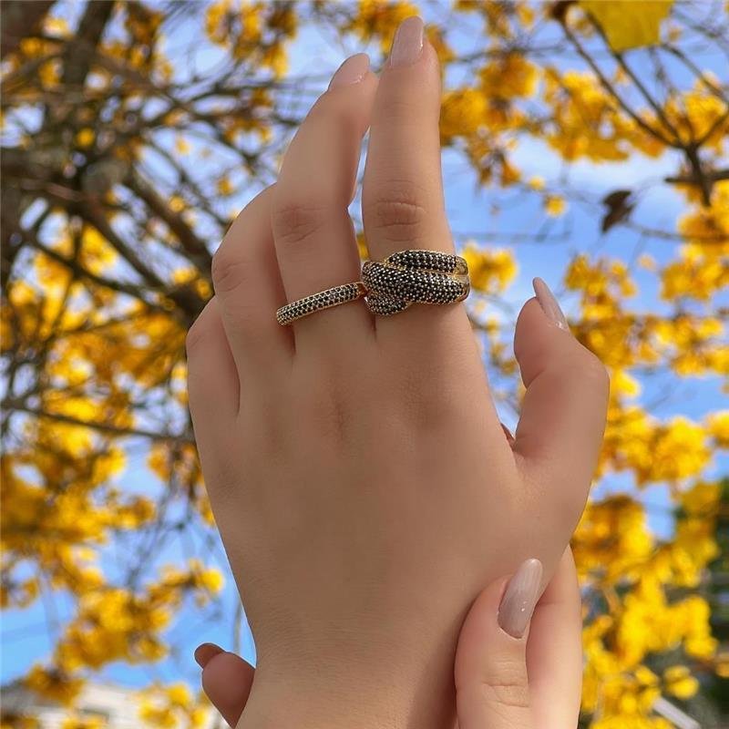 ANEL APARADOR CRAVEJADO BANHADO OURO