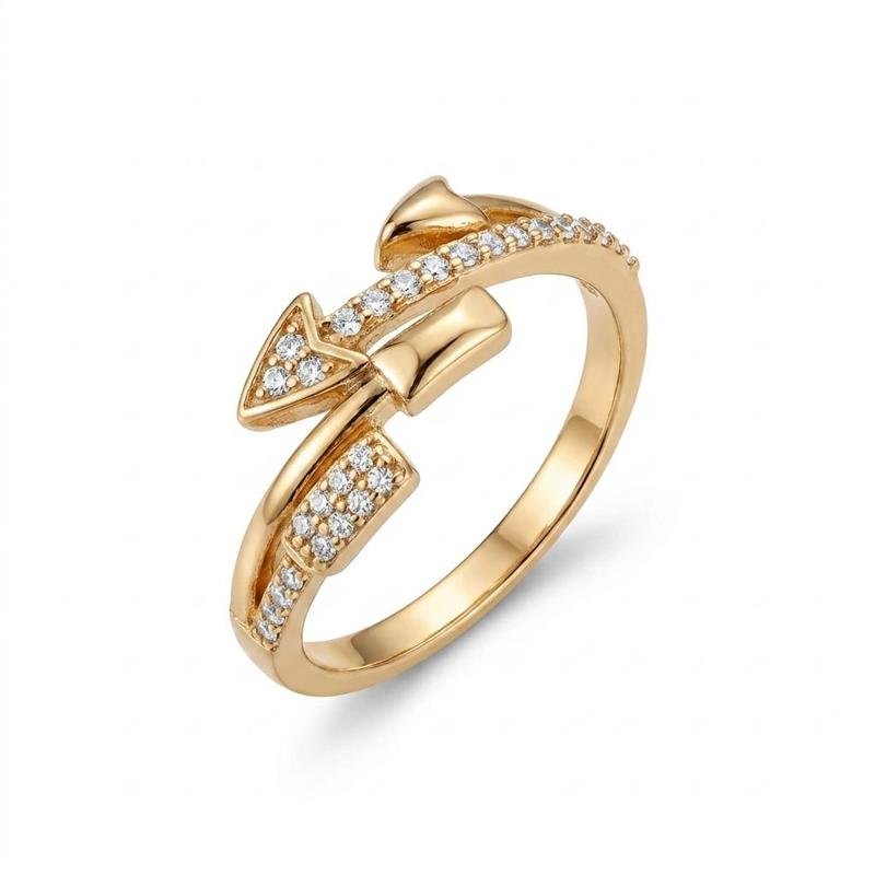 ANEL FOLHEADO A OURO COM FLECHAS CRAVEJADO - CRISTAL