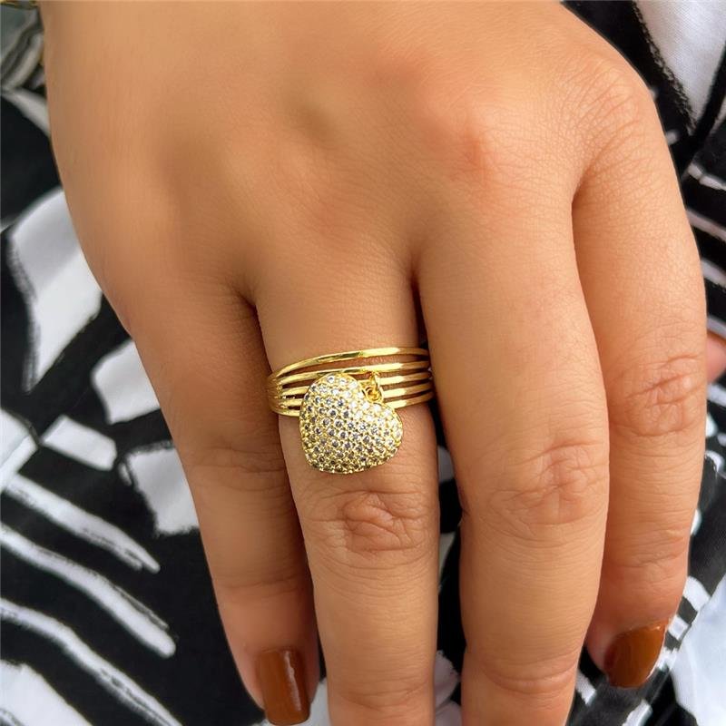 ANEL FOLHEADO A OURO 7 FILEIRAS LISA COM CORAÇÃO CRAVEJADO FOLHEADO OURO