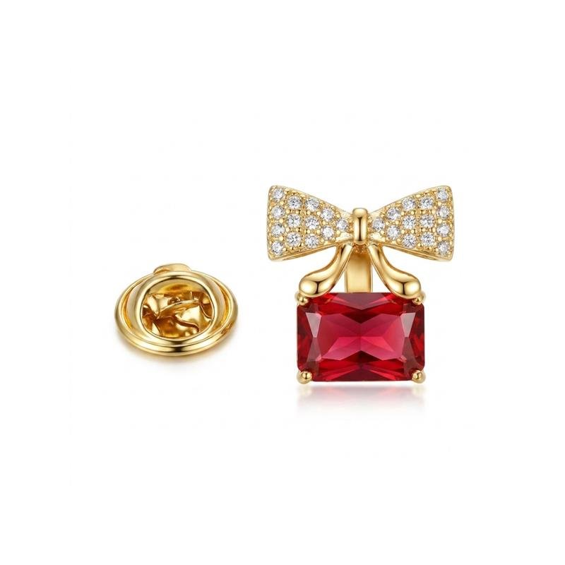 BROCHE LAÇO PEDRA BANHADO OURO - MARSALA/CRISTAL