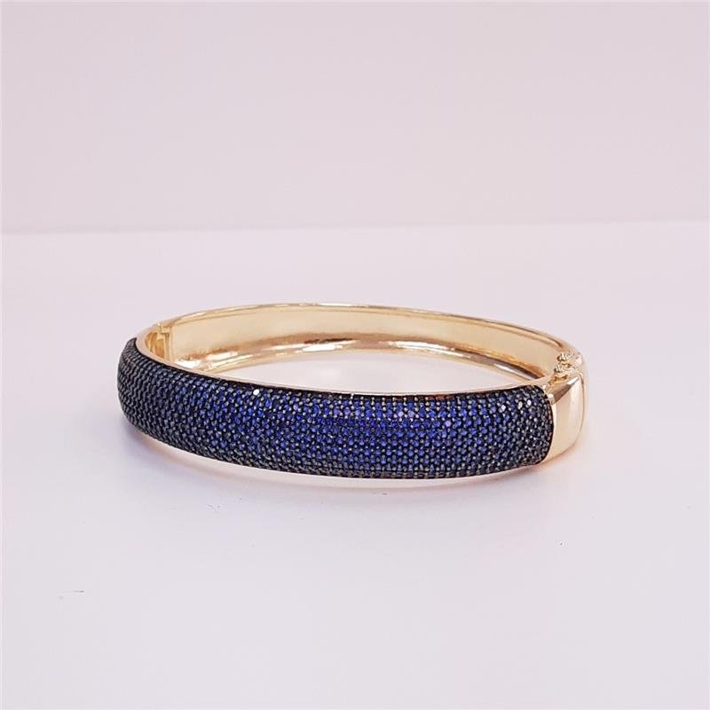 BRACELETE CRAVEJADO EM ZIRCONIAS FOLHEADO A OURO