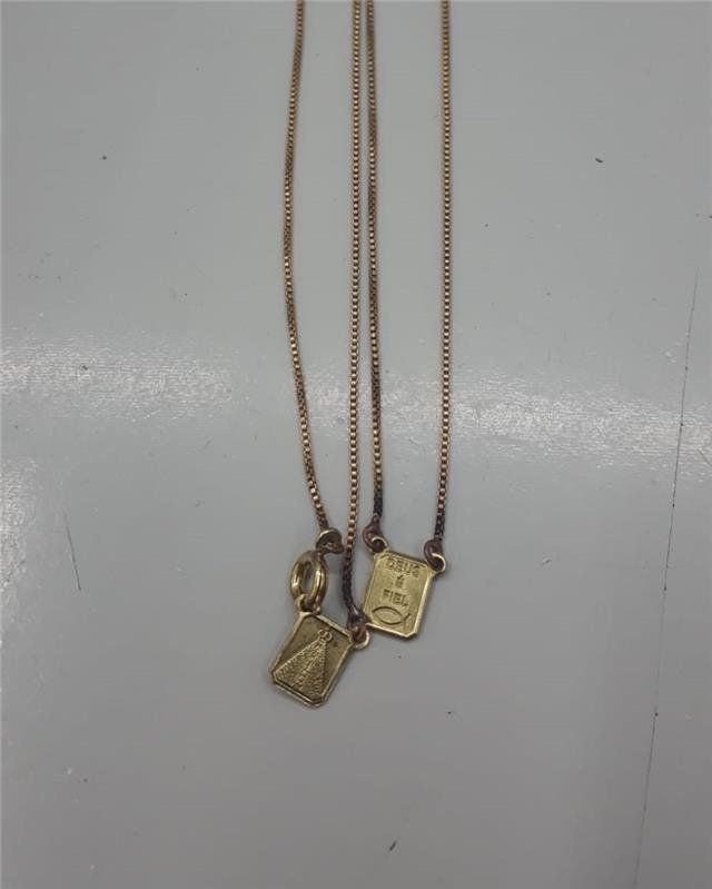 ESCAPULÁRIO NOSSA SRA E DEUS É FIEL BANHADO OURO