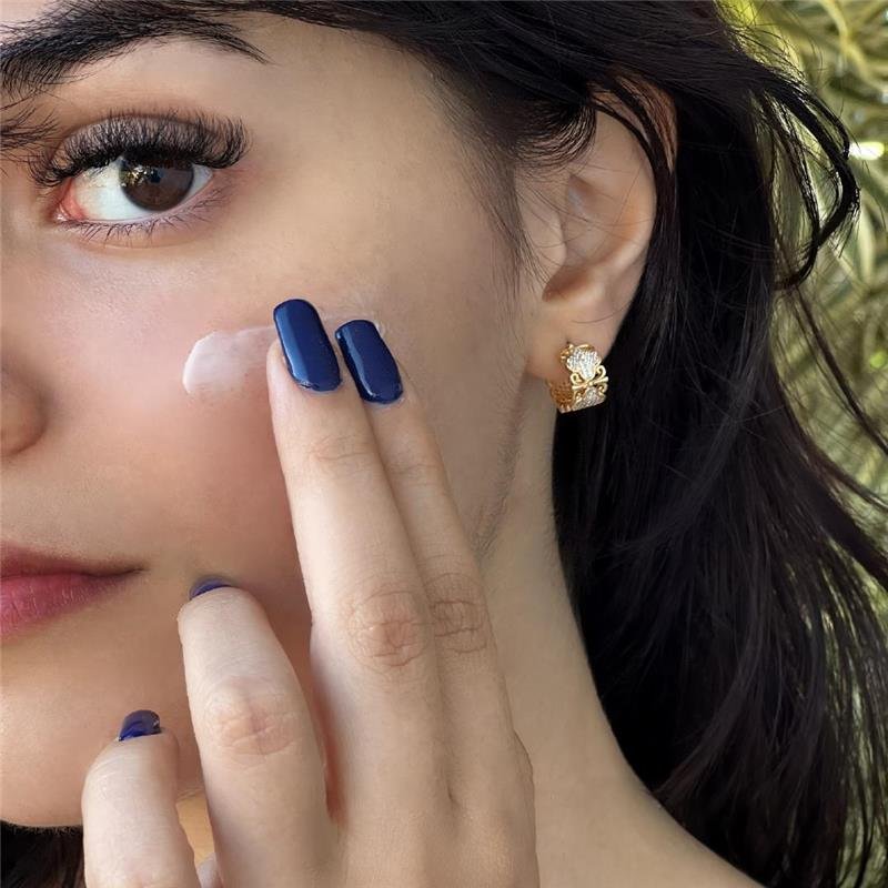 BRINCO ARGOLA VINTAGE BANHADO OURO