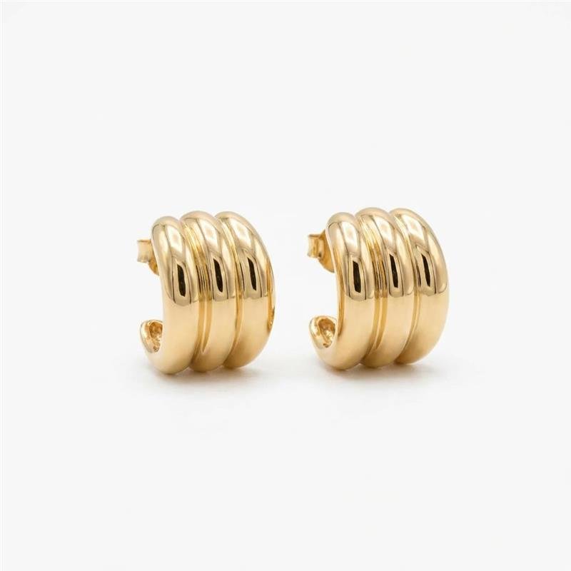 BRINCO BANHADO OURO - .