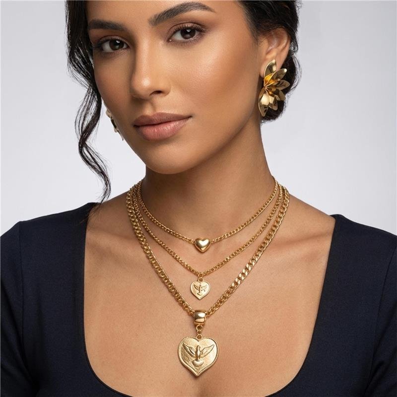 BRINCO MEIA FLOR BANHADO OURO